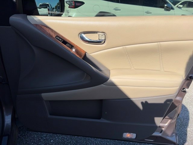 Used 2014 Nissan Murano S AWD/4WD image 14
