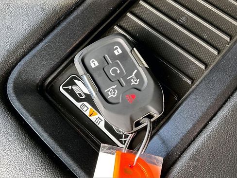 Used 2019 Chevrolet Tahoe Premier w/ Max Trailering Package image 12