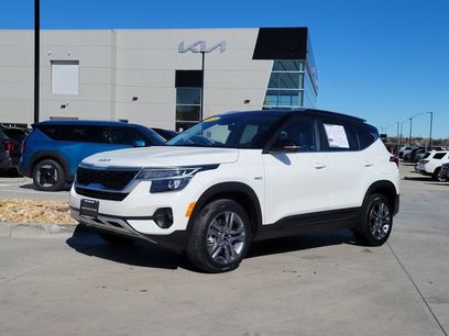 Used 2023 Kia Seltos S w/ Navigation Package