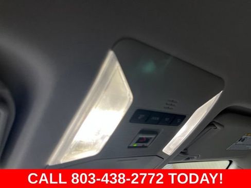 Used 2024 Toyota RAV4 XLE FWD image 30