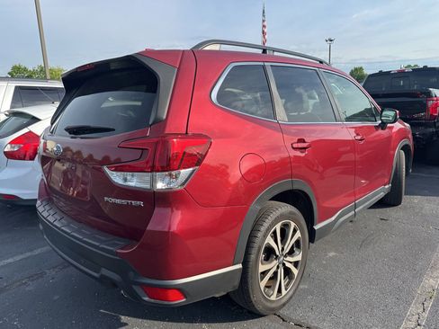 Used 2019 Subaru Forester Limited w/ Popular Package #3 AWD/4WD image 3