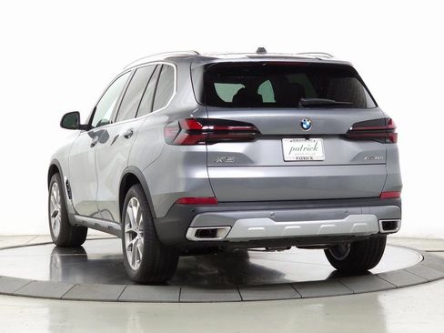 Used 2026 BMW X5 xDrive40i image 5