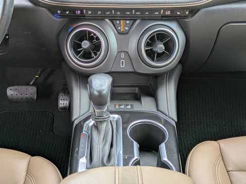 Used 2020 Chevrolet Blazer Premier w/ Driver Confidence II Package image 17