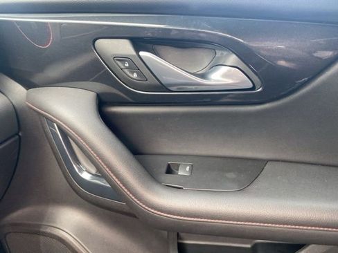 Used 2022 Chevrolet Blazer RS image 27