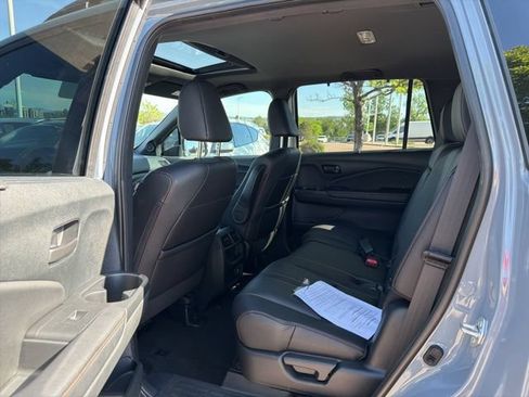Certified 2023 Honda Passport TrailSport image 22