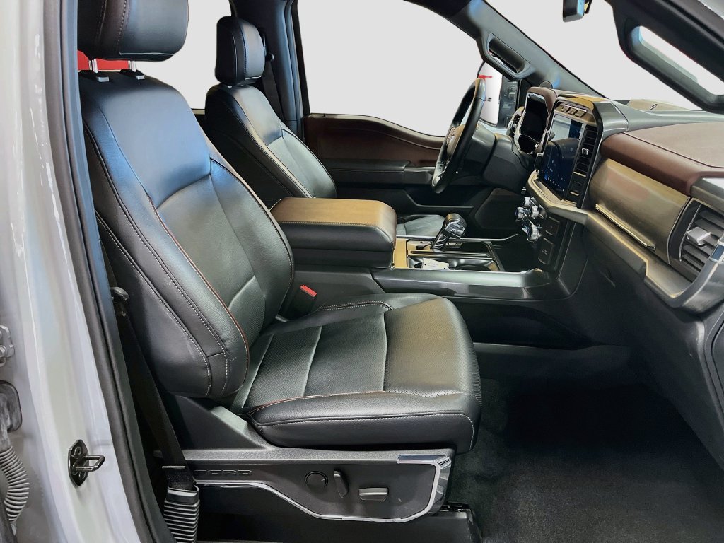 Used 2023 Ford F150 Lariat RWD image 29