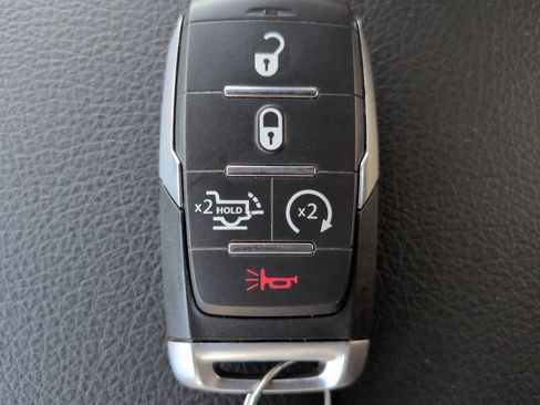 Used 2025 RAM 1500 Big Horn AWD/4WD image 31