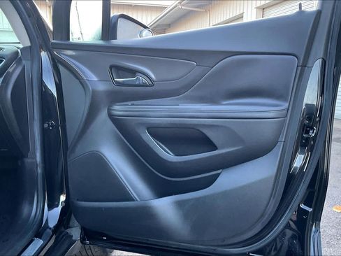 Used 2018 Buick Encore Preferred w/ LPO, Active Package image 21