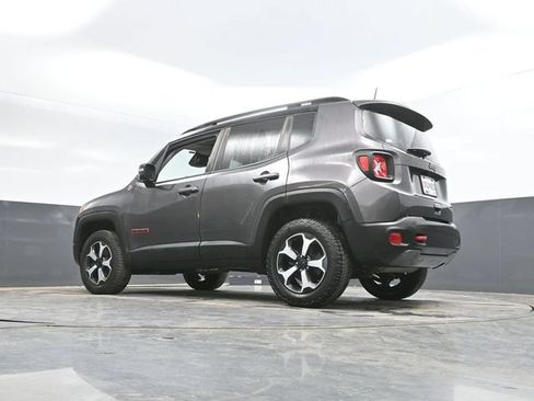 Used 2020 Jeep Renegade Trailhawk w/ Cold Weather Group AWD/4WD image 37