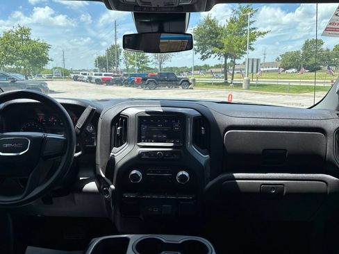 Used 2024 GMC Sierra 1500 Pro w/ Pro Value Package AWD/4WD image 2