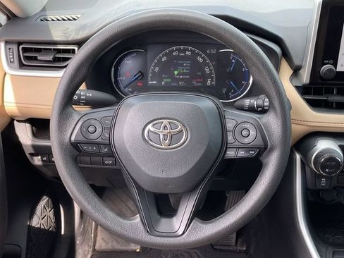 Used 2023 Toyota RAV4 XLE w/ Convenience Package AWD/4WD image 11