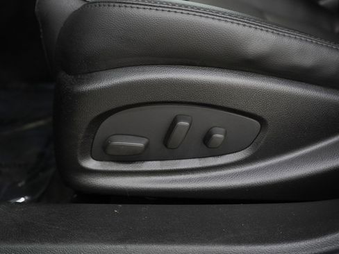 Used 2016 Chevrolet Impala LT w/ Convenience Package FWD image 26