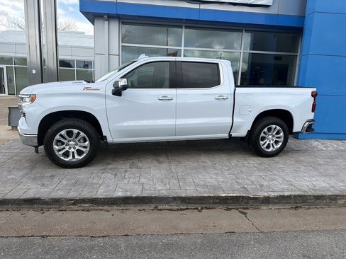 New 2026 Chevrolet Silverado 1500 LTZ w/ Z71 Off-Road Package image 5