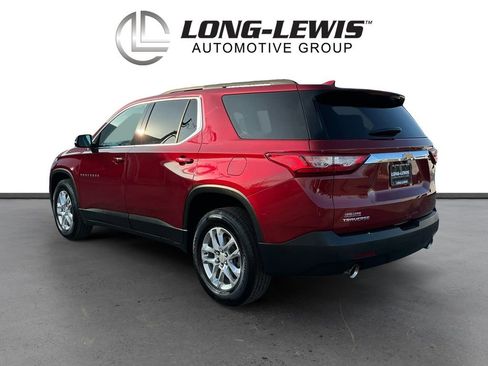 Used 2020 Chevrolet Traverse LT image 4