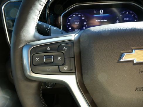 Certified 2024 Chevrolet Silverado 1500 LTZ w/ Technology Package image 34