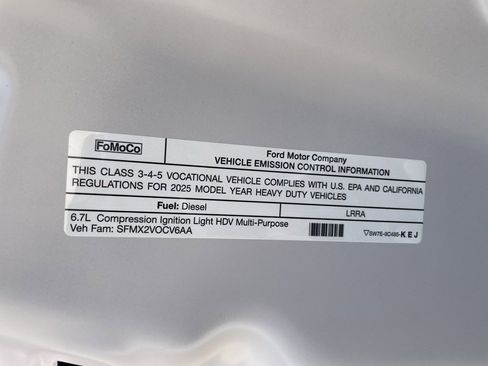 New 2025 Ford F550 4x4 SuperCab Super Duty image 46