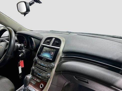 Used 2013 Chevrolet Malibu LT FWD image 20