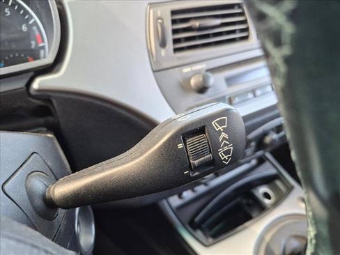 Used 2003 BMW Z4 2.5i RWD image 12