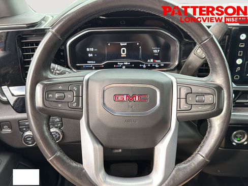 Used 2022 GMC Sierra 1500 SLT AWD/4WD image 13
