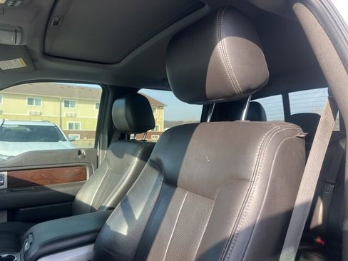 Used 2012 Ford F150 Lariat w/ Lariat Chrome Pkg image 12