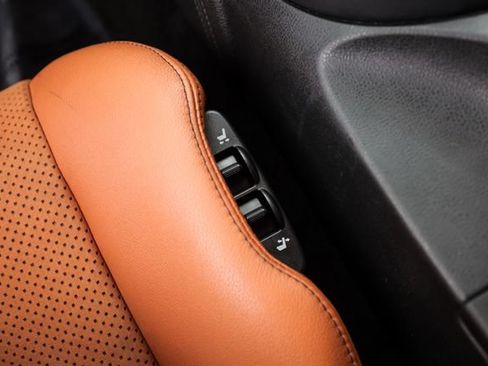 Used 2016 Nissan 370Z Touring RWD image 70