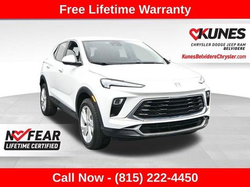 Used 2025 Buick Encore GX Preferred AWD/4WD image 1