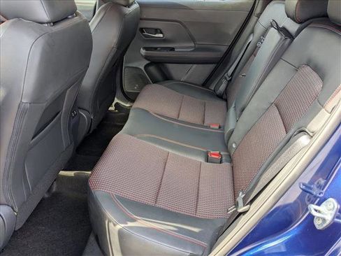 Certified 2025 Nissan Kicks SR image 18