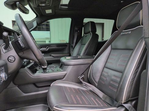 Used 2022 GMC Sierra 1500 AT4X image 13