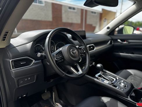 Used 2019 MAZDA CX-5 Touring FWD image 9