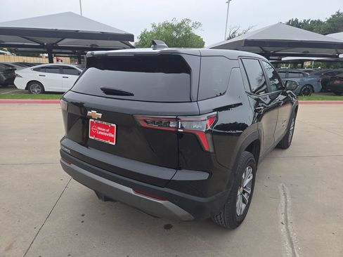 Used 2025 Chevrolet Equinox LT FWD image 6