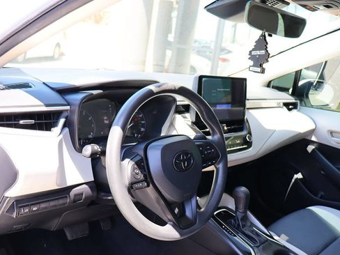 Used 2023 Toyota Corolla LE w/ Carpet Mat Package (TMS) FWD image 38