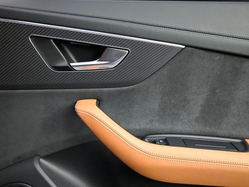 Used 2023 Audi RS Q8 w/ Black Optic Package image 62