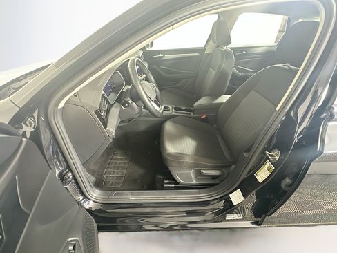 Used 2025 Volkswagen Jetta S FWD image 13