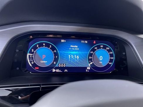 New 2026 Volkswagen Atlas Cross Sport SE FWD image 15