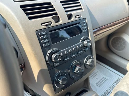 Used 2005 Chevrolet Malibu LS w/ Preferred Equipment Group FWD image 13