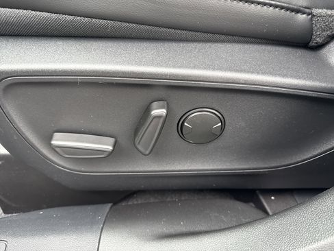 New 2026 Ford Escape SE image 10