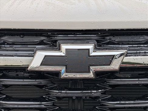 New 2026 Chevrolet Trax RS w/ Driver Confidence Package FWD image 17
