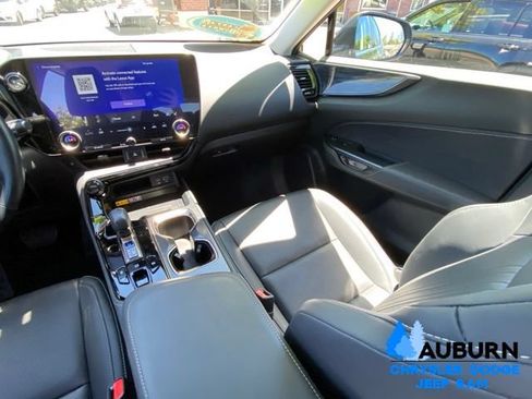 Used 2025 Lexus NX 350h AWD w/ Cold Area Package image 27
