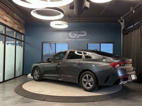 Used 2022 Kia K5 LXS image 5