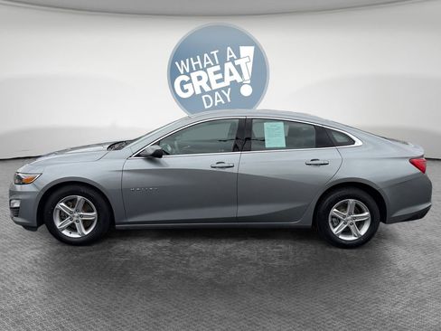 Used 2024 Chevrolet Malibu LT FWD image 7