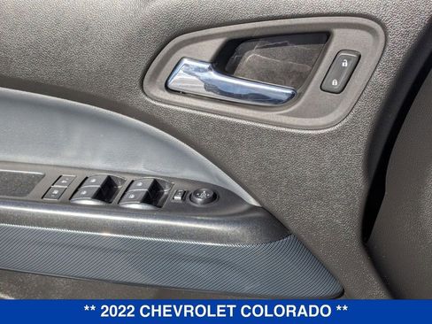 Used 2022 Chevrolet Colorado Z71 image 12