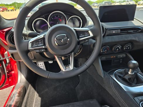 New 2026 MAZDA MX-5 Miata Club w/ Brembo/BBS Recaro Package RWD image 11