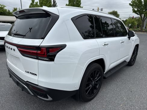 Used 2025 Lexus LX 700h F Sport w/ Accessory Package (Z1) AWD/4WD image 3