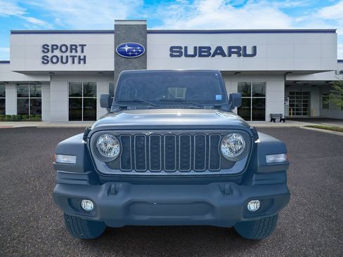 Used 2024 Jeep Wrangler Sport S image 9