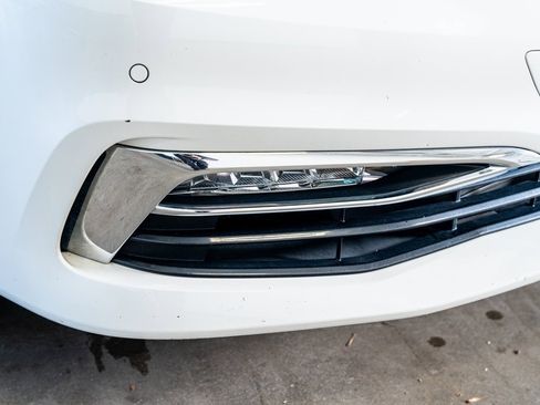 Used 2018 BMW 540i xDrive image 20