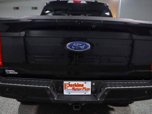 Used 2021 Ford F150 Lariat w/ Equipment Group 502A High image 9