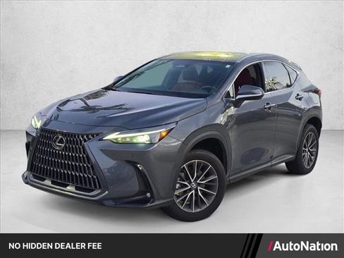 Used 2025 Lexus NX 250 FWD w/ Towing Package (2000 Lbs) image 1