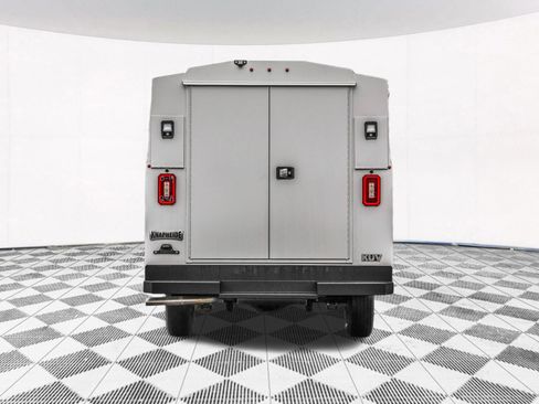 New 2025 Chevrolet Express 3500 w/ Power Convenience Package RWD image 15