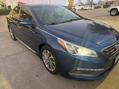 Used 2017 Hyundai Sonata Sport w/ Value Edition Package 02 image 2