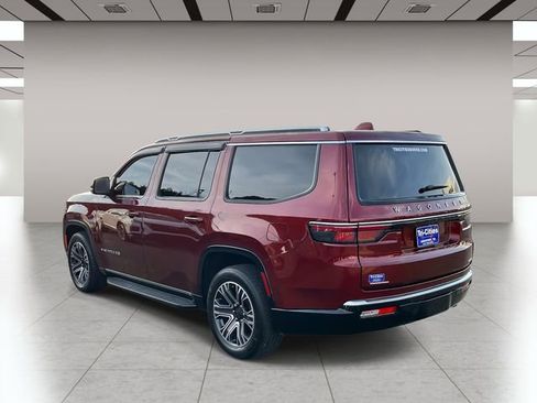 Used 2023 Jeep Wagoneer Series II w/ Flexible Seating Group image 6